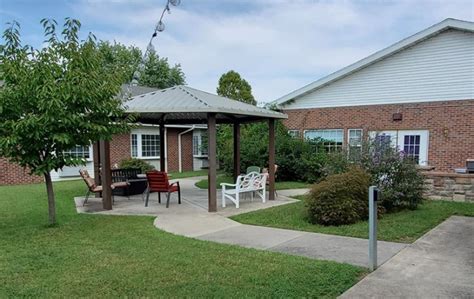 The 4 Best Nursing Homes in Lincoln, IL .